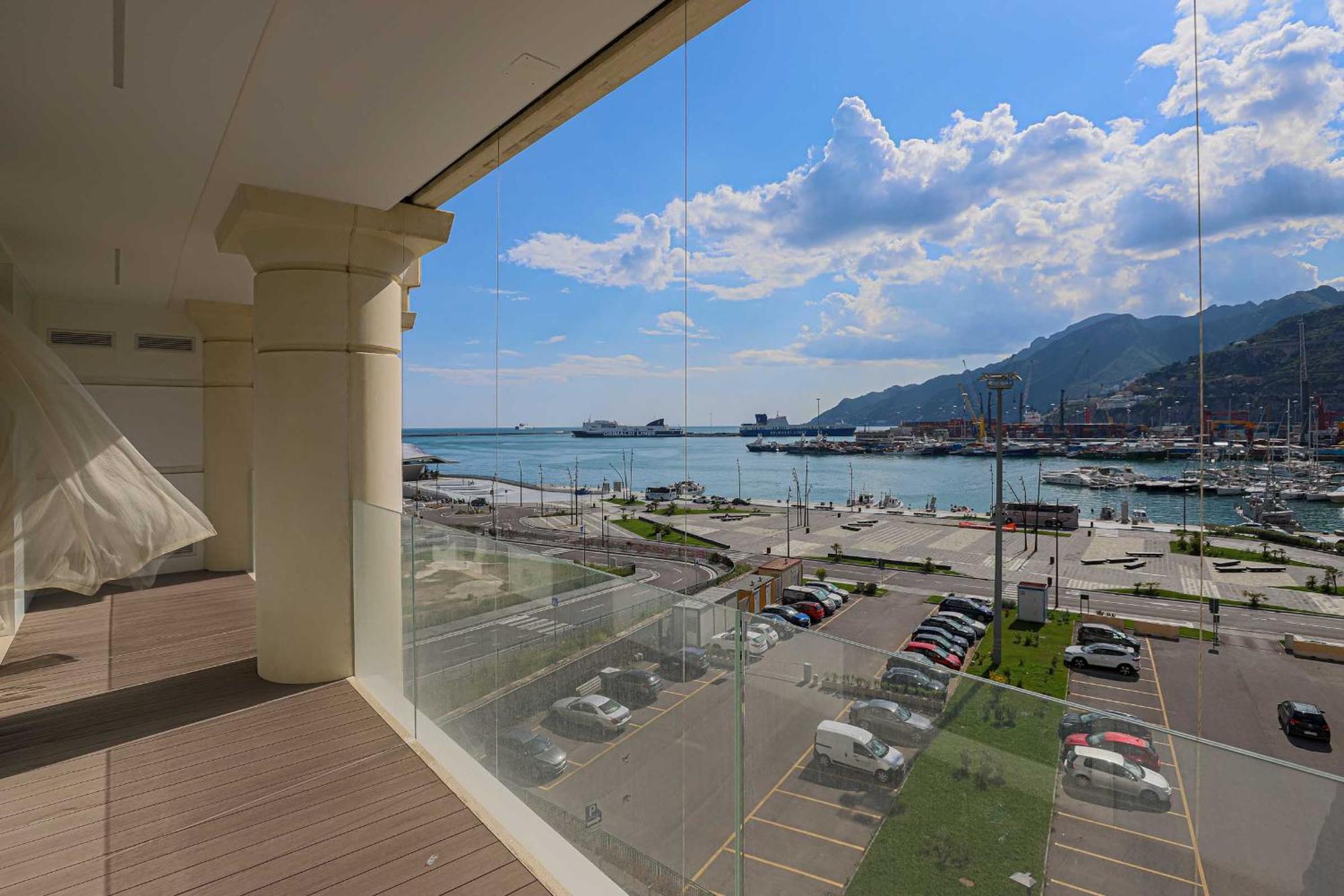 Amami Al Crescent Apartamento Salerno Exterior foto